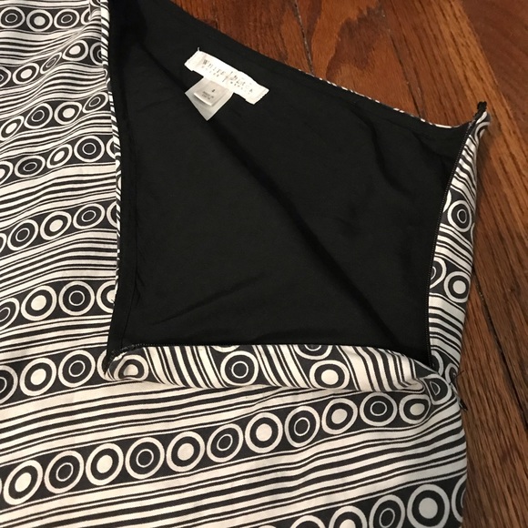 🌵White House Black Market  Woman’s Skirt Size 4 - Picture 6 of 7